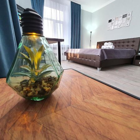 Park & Pedestrian Zone Apartment For4 Chisinau Bagian luar foto