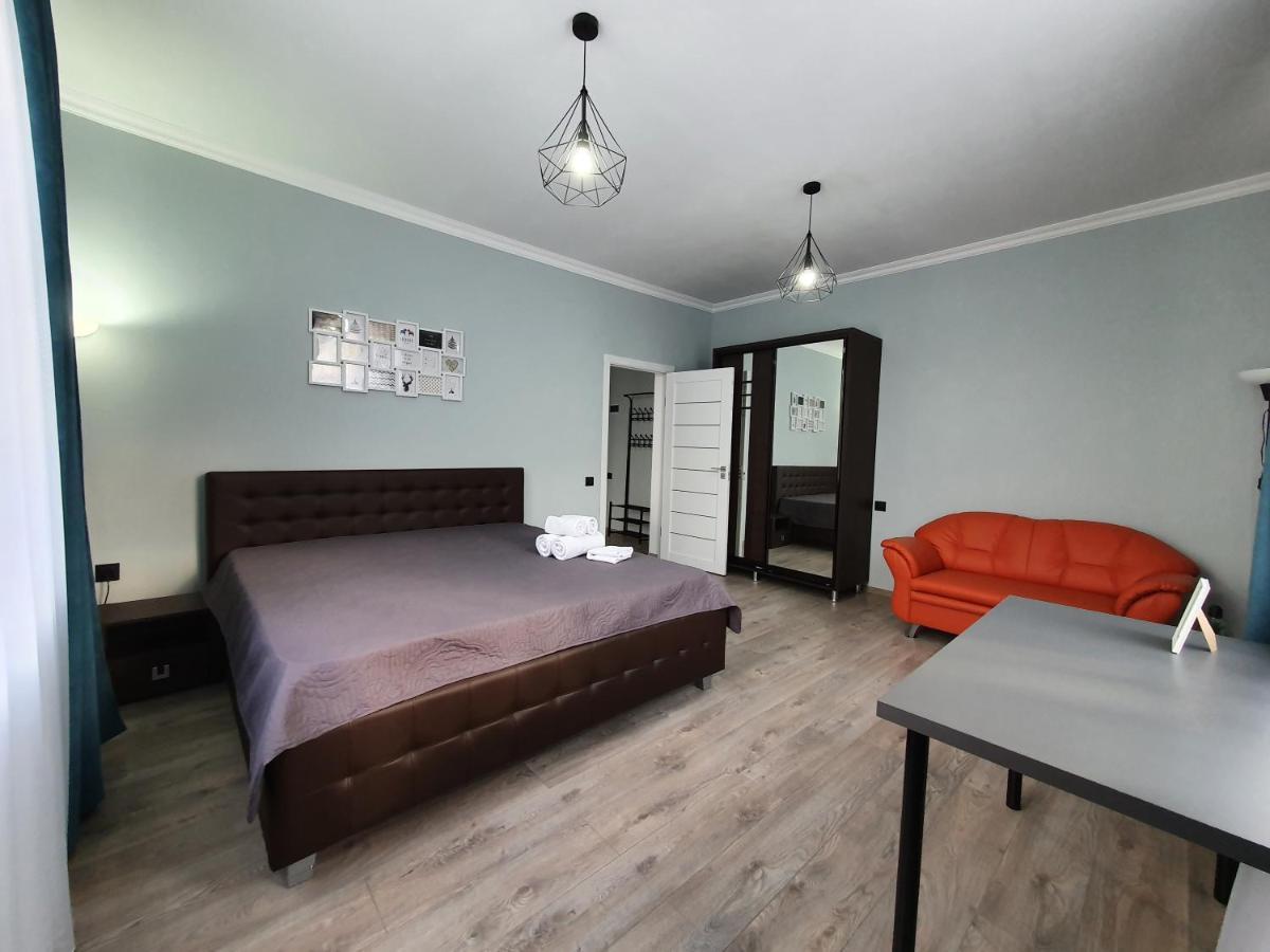 Park & Pedestrian Zone Apartment For4 Chisinau Bagian luar foto
